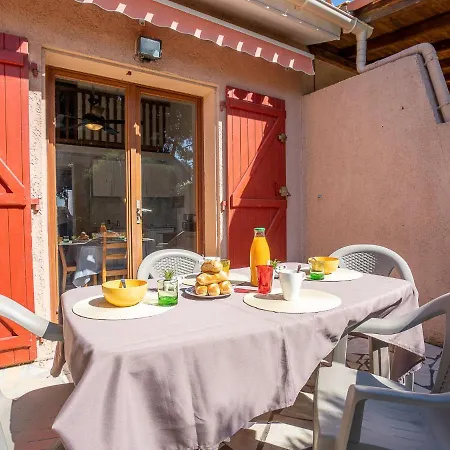 Holiday home Thalassa-3 By Interhome