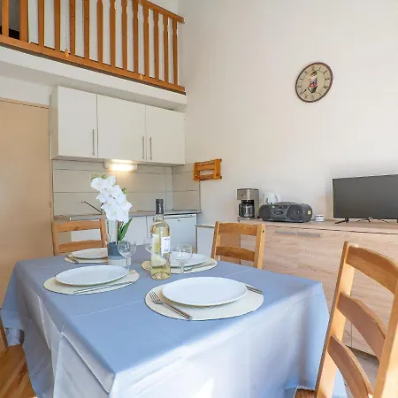 Holiday home Thalassa-3 By Interhome