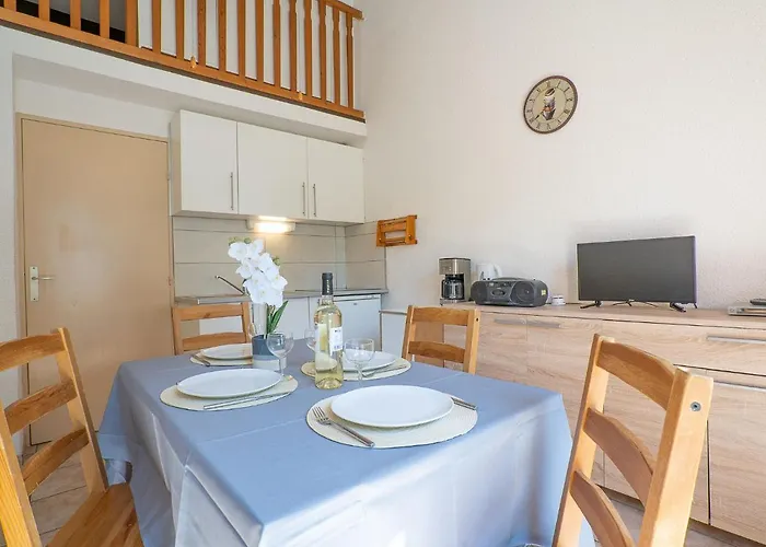 Holiday home Thalassa-3 By Interhome